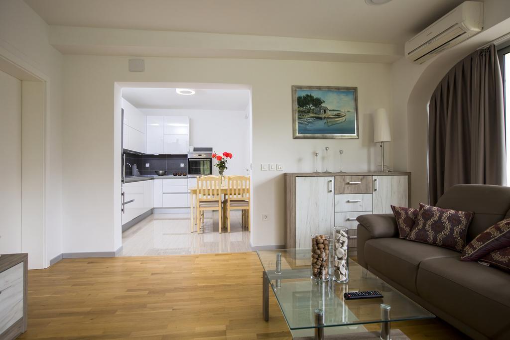 Apartments Bago トロギール エクステリア 写真