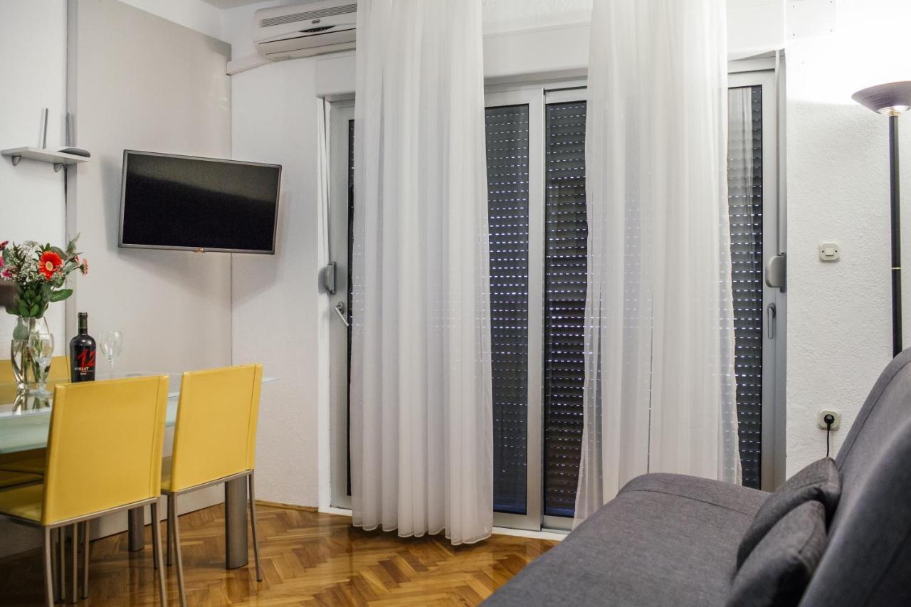 Apartments Bago トロギール エクステリア 写真