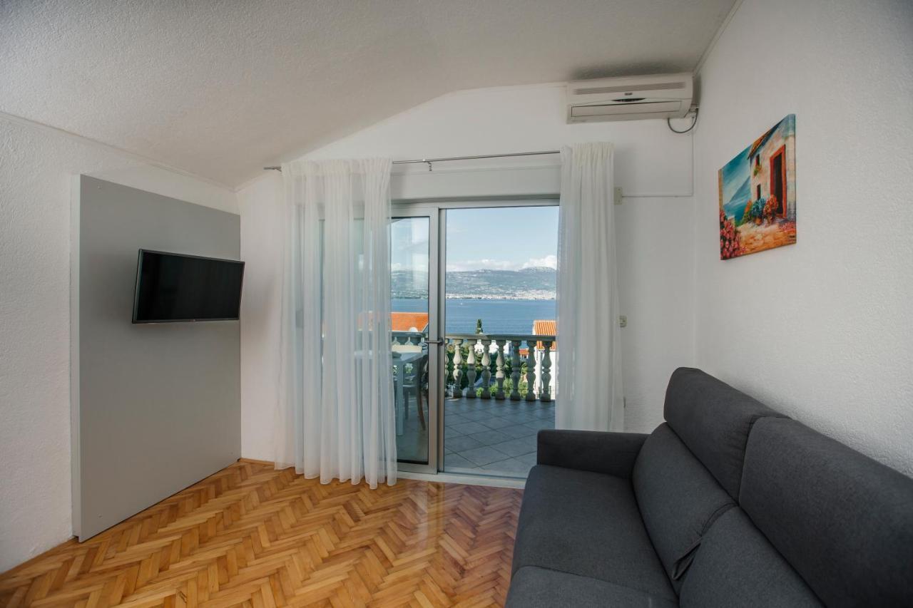 Apartments Bago トロギール エクステリア 写真